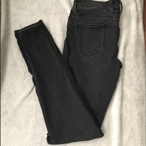 women’s skinny jeans